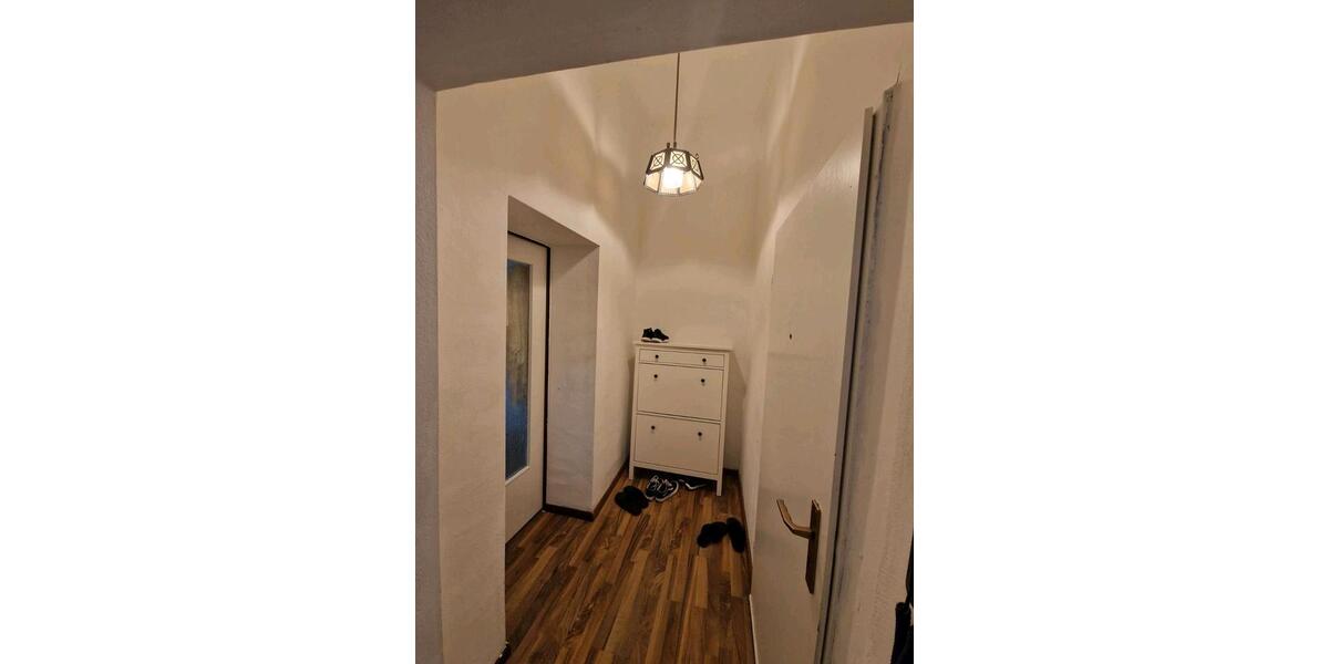 Etagenwohnung Düsseldorf Oberbilk - 3 Zimmer, 20 m&sup2;, 500&euro; | Angebot:26536644