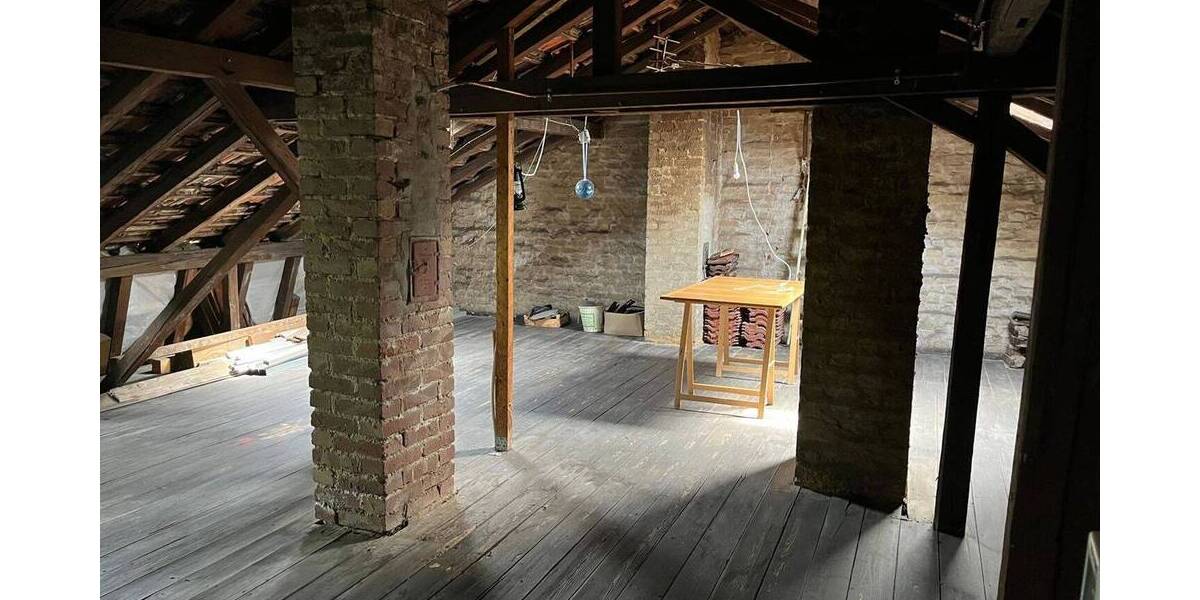 Etagenwohnung Wuppertal / Wichlinghausen-Süd Barmen - 3 Zimmer, 101 m&sup2;, 198.000&euro; | Angebot:25693646