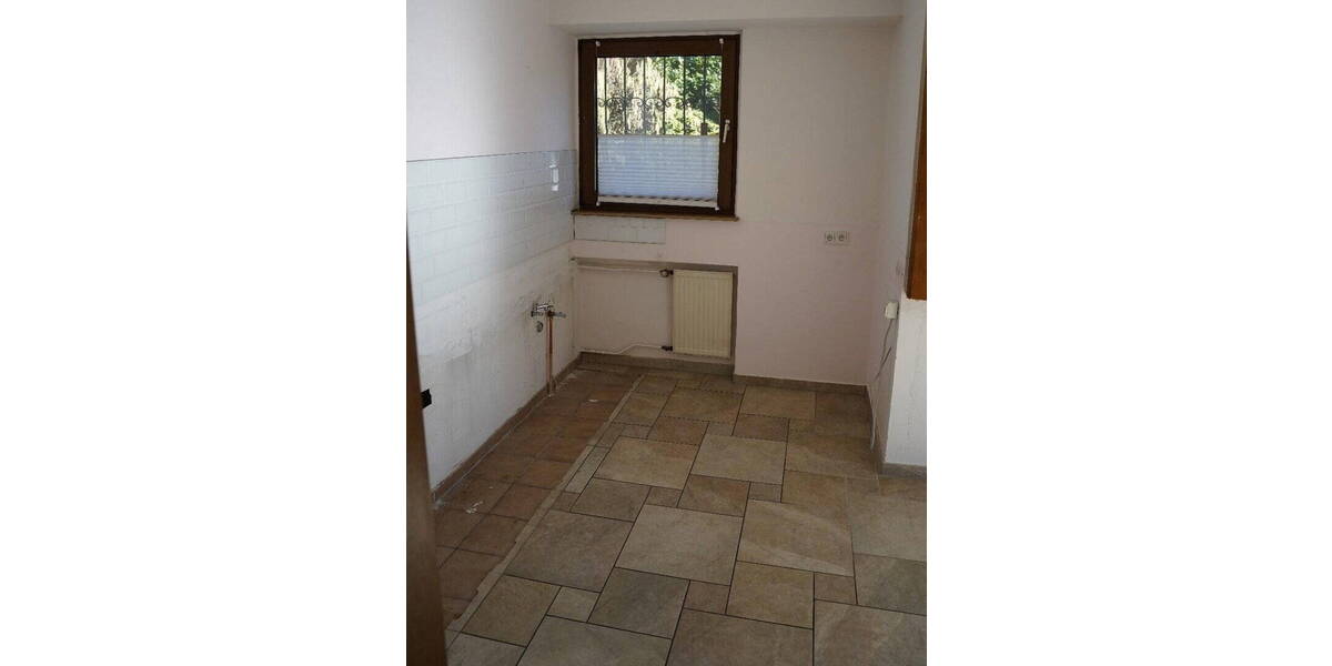 Einfamilienhaus Odenthal - 5 Zimmer, 142 m&sup2;, 420.000&euro; | Angebot:25957574