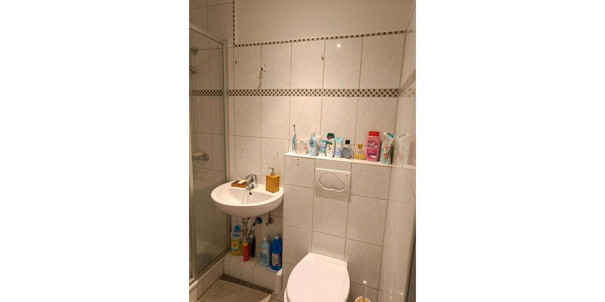 Etagenwohnung Wuppertal Elberfeld - 2.5 Zimmer, 80 m&sup2;, 1.000&euro; | Angebot:26488139