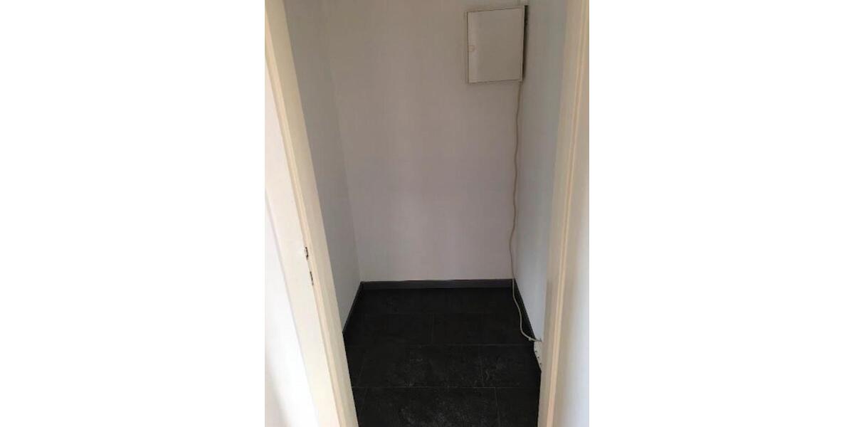 Etagenwohnung Wuppertal Gemarkung Elberfeld - 2 Zimmer, 65 m&sup2;, 600&euro; | Angebot:25942439