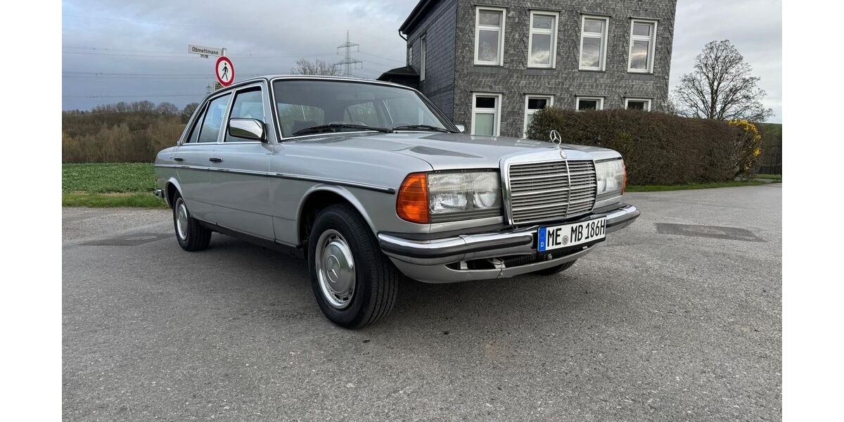 Mercedes-Benz 280 167.800 km 11.900 &euro; Mettmann 40822
