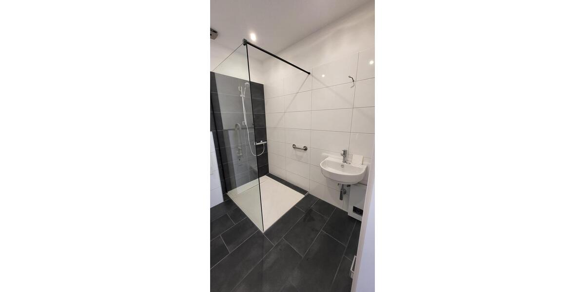 Etagenwohnung Solingen Wald - 2 Zimmer, 54 m&sup2;, 594&euro; | Angebot:25956772