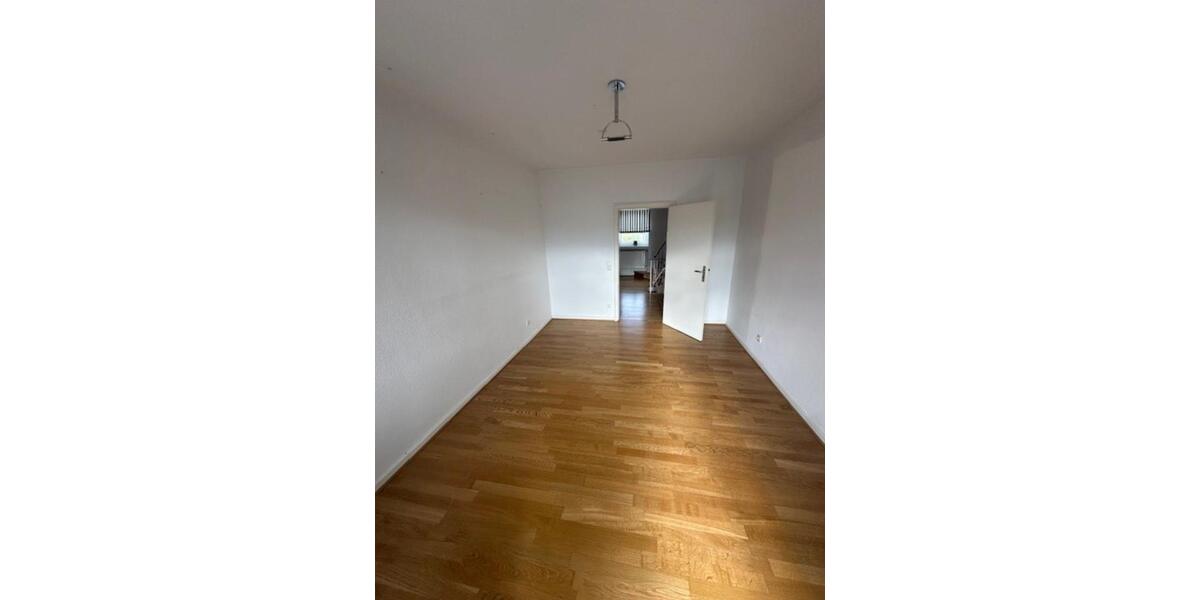Einfamilienhaus Hagen Hagen-Mitte - 10 Zimmer, 260 m&sup2;, 569.000&euro; | Angebot:25294702