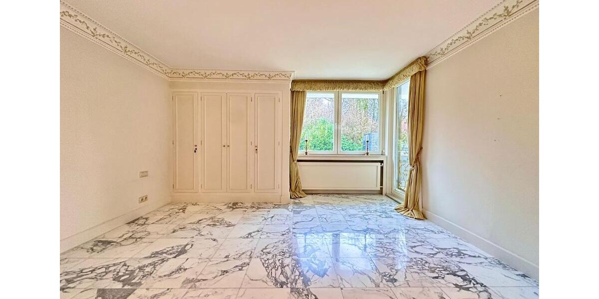 Etagenwohnung Wuppertal Gemarkung Barmen - 5 Zimmer, 230 m&sup2;, 2.600&euro; | Angebot:25656512