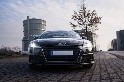Audi TT 69.000 km 19.600 &euro; Hattingen 45527