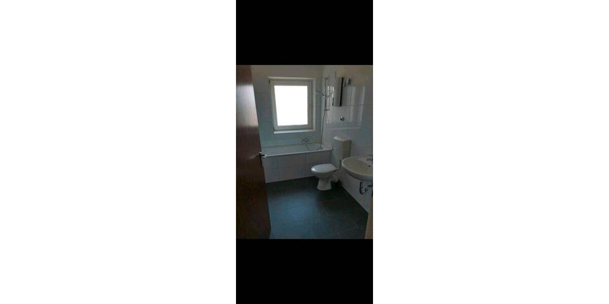 Etagenwohnung Remscheid Lüttringhausen - 2 Zimmer, 58 m&sup2;, 505&euro; | Angebot:26543514