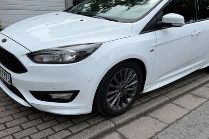 Ford Focus 106.000 km 11.299 &euro; Essen 45326