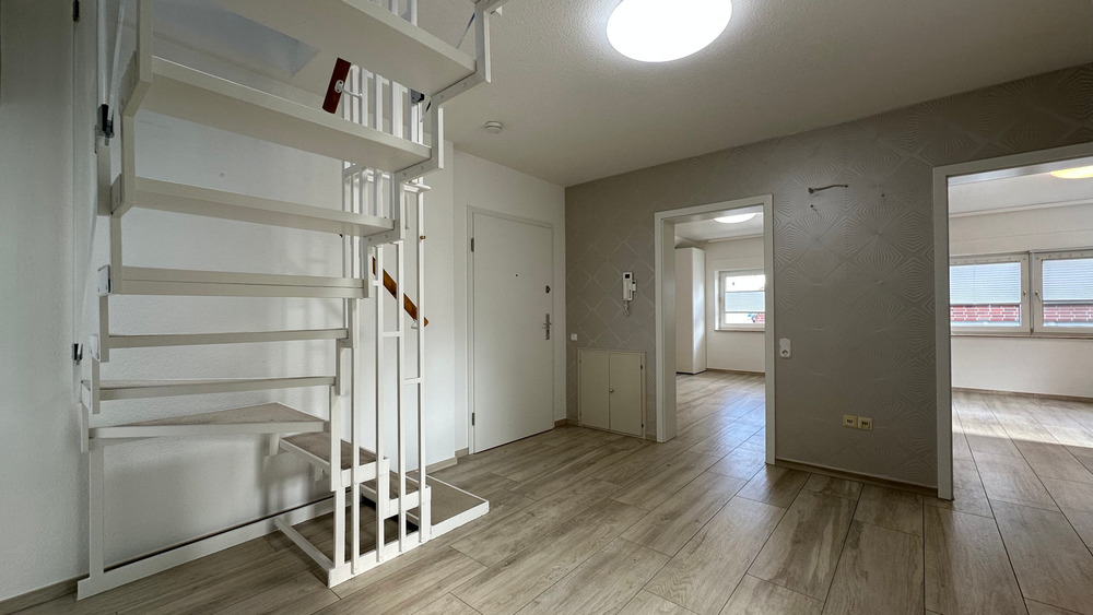 Etagenwohnung Ratingen West - 2 Zimmer, 117 m&sup2;, 1.530&euro; | Angebot:25724943