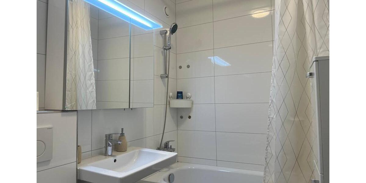 Etagenwohnung Mülheim an der Ruhr - 2 Zimmer, 59 m&sup2;, 1.300&euro; | Angebot:26626190