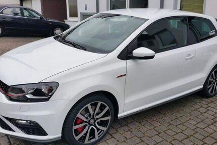 VW Polo 62.932 km 15.500 &euro; Essen 45355