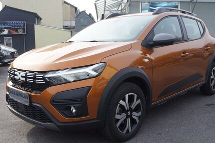 Dacia Sandero 8.600 km 16.980 &euro; Solingen 42651