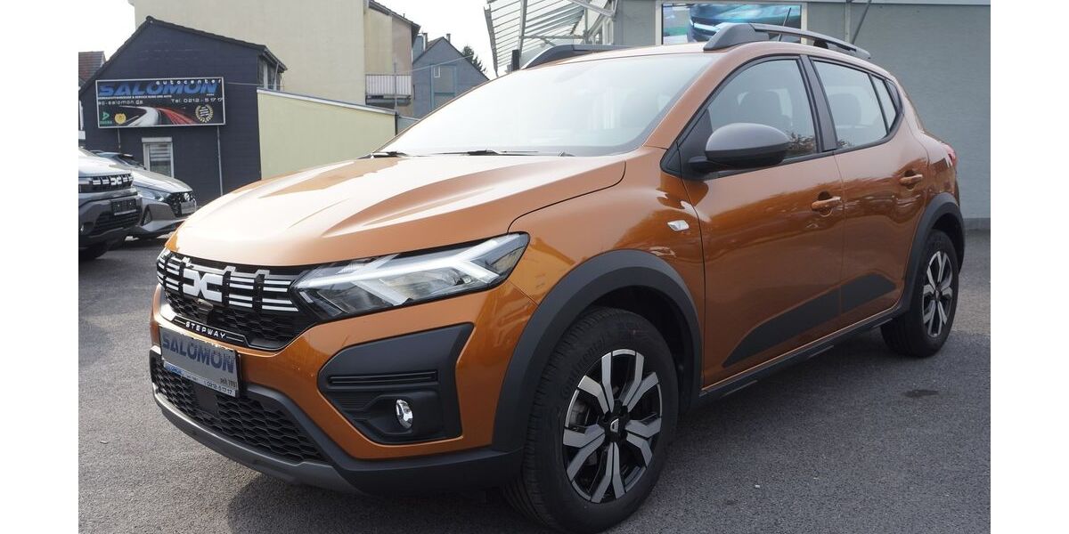 Dacia Sandero 8.600 km 16.980 &euro; Solingen 42651