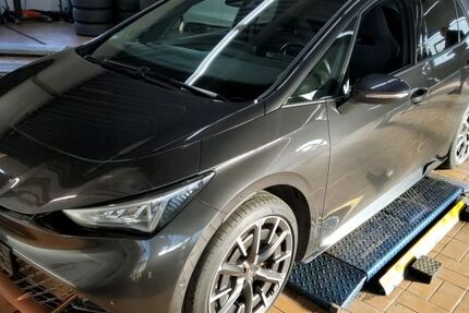 Cupra Born 49.407 km 27.910 &euro; Hagen 58091