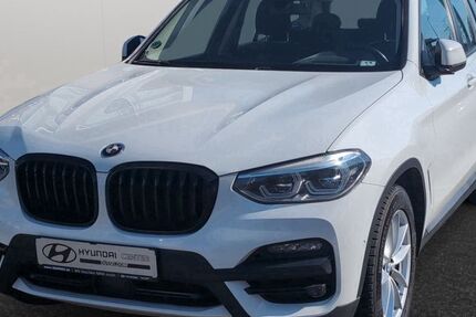 BMW X3 121.500 km 28.990 &euro; Düsseldorf 40233