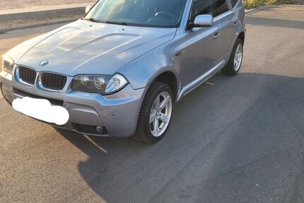 BMW X3 280.000 km 2.300 &euro; Essen 45127