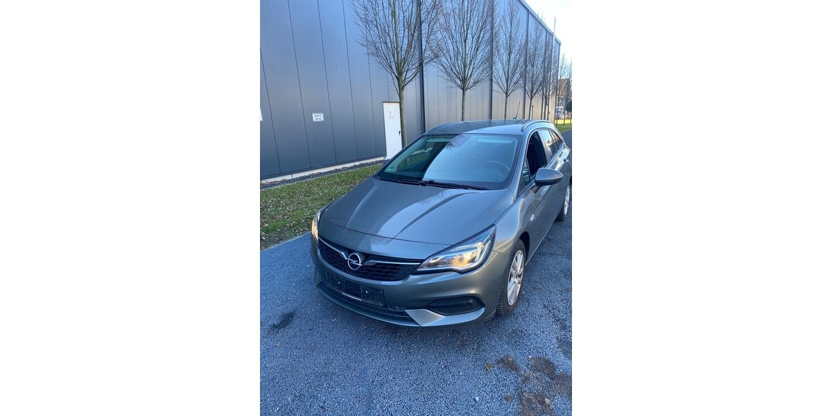 Opel Astra K Sports1.5CDTI.NAVI.VOLL-LED.PDC.11/20 108.000 km 5.500 &euro; Hilden 40721