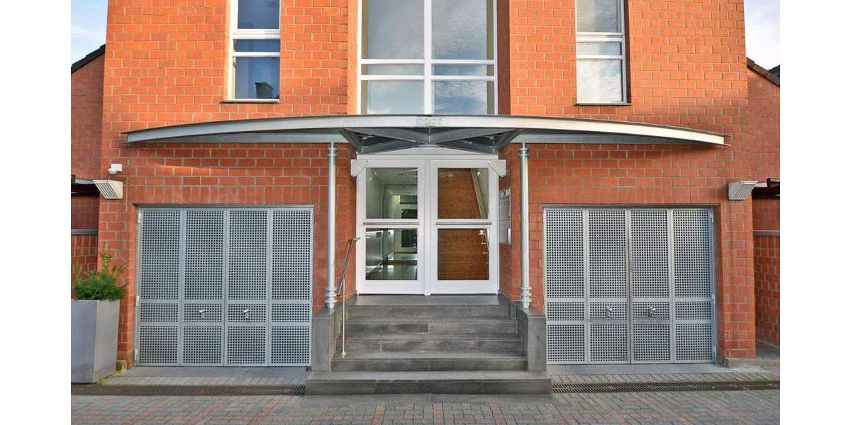 Etagenwohnung Ratingen Hösel - 4 Zimmer, 151 m&sup2;, 595.000&euro; | Angebot:25696410