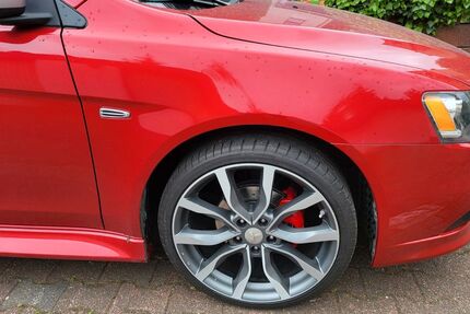 Mitsubishi Lancer 92.689 km 8.500 &euro; Essen 45357