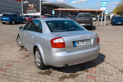 Audi A4 205.000 km 2.100 &euro; Hilden 40721