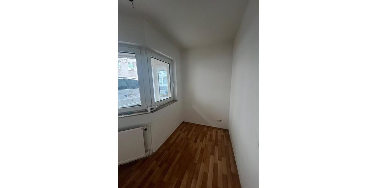 Erdgeschoßwohnung Wuppertal - 3 Zimmer, 79 m&sup2;, 484&euro; | Angebot:24816908