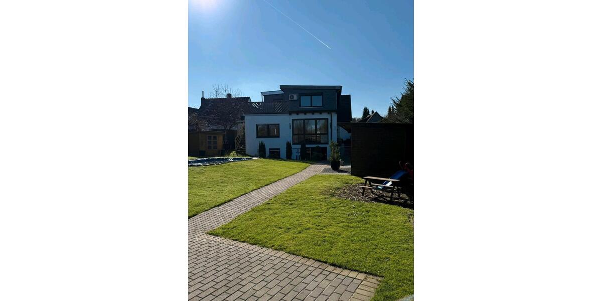 Einfamilienhaus Bochum Günnigfeld - 10 Zimmer, 242 m&sup2;, 649.000&euro; | Angebot:25258509