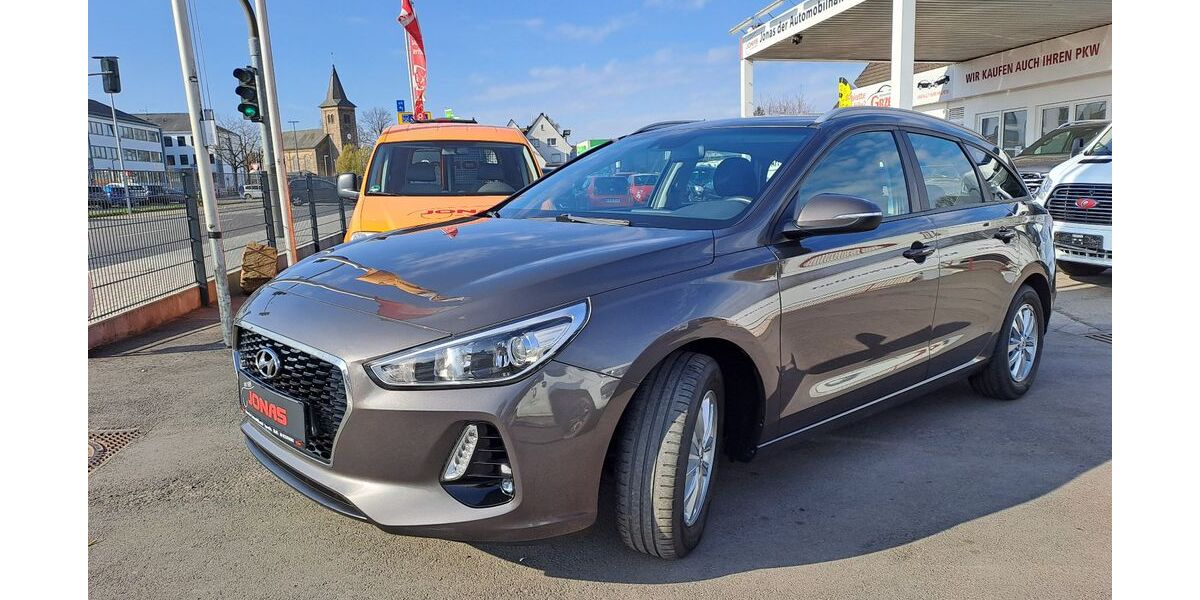 Hyundai i30 179.000 km 7.900 &euro; Sprockhövel 45549