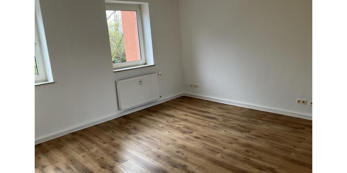 Etagenwohnung Herne Wanne-Bickern - 2.5 Zimmer, 54 m&sup2;, 439&euro; | Angebot:25968617