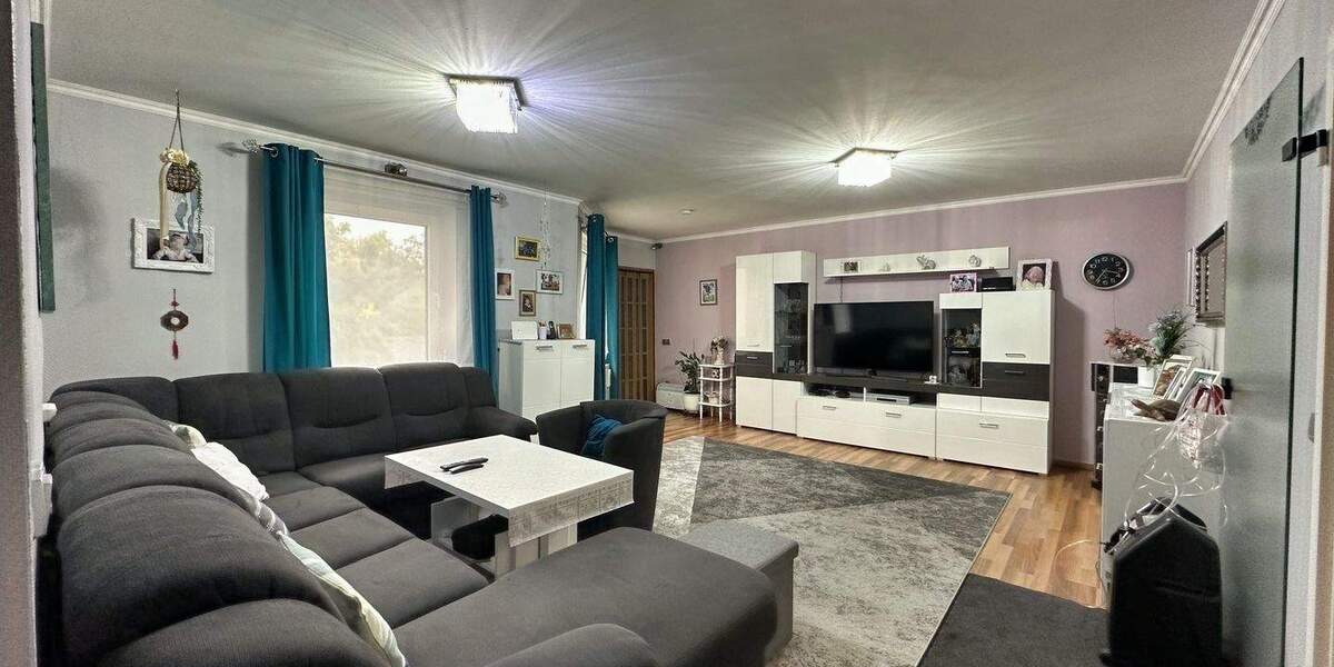 Etagenwohnung Essen Altenessen-Süd - 3 Zimmer, 88 m&sup2;, 140.000&euro; | Angebot:25686502