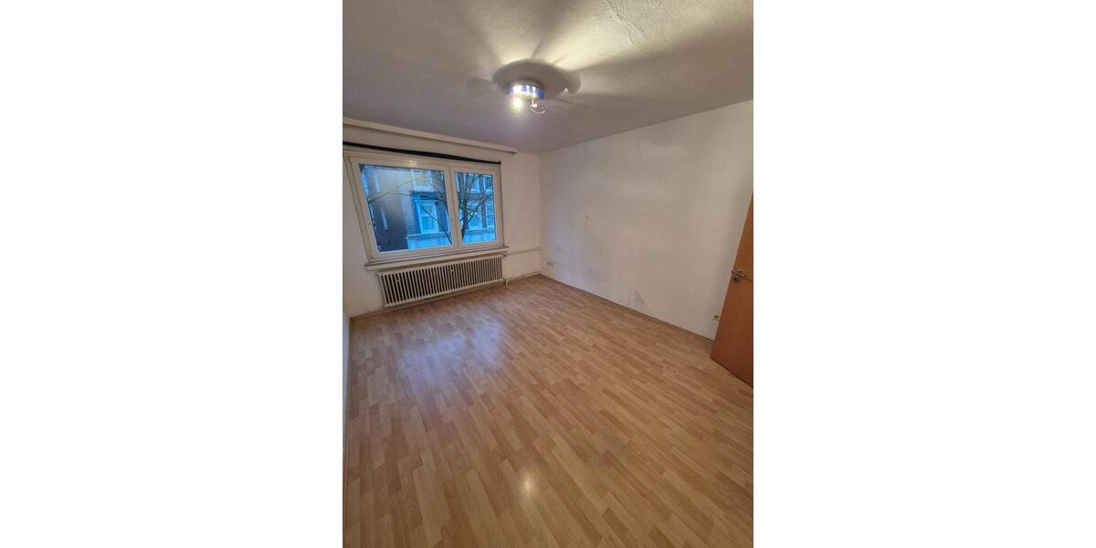 Etagenwohnung Wuppertal Gemarkung Langerfeld - 3 Zimmer, 88 m&sup2;, 690&euro; | Angebot:24626718