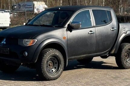 Mitsubishi L200 370.212 km 5.999 &euro; Wuppertal 42389