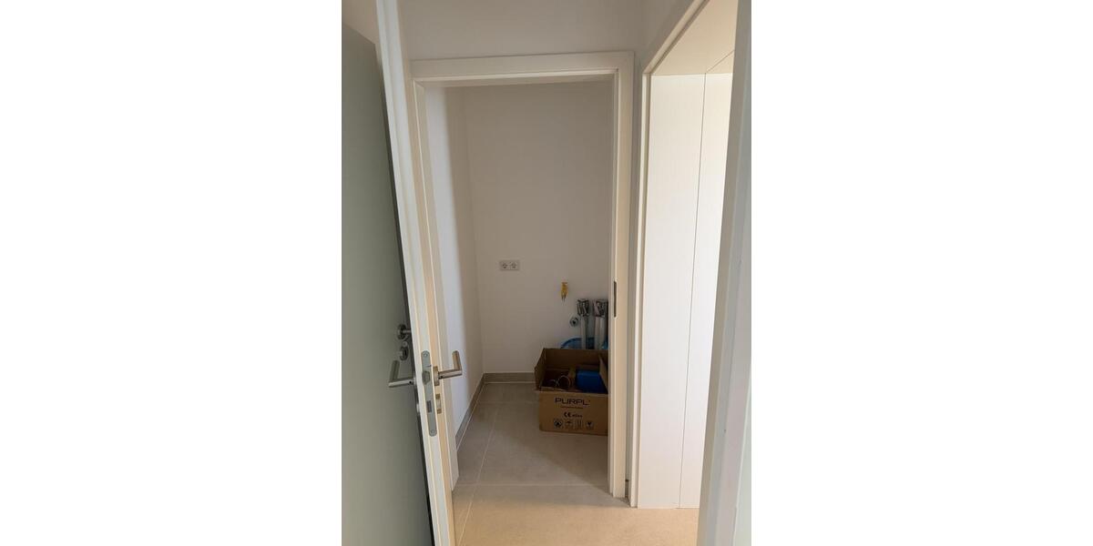 Terrassenwohnung Langenfeld (Rheinland) - 2 Zimmer, 85 m&sup2;, 1.250&euro; | Angebot:26588048