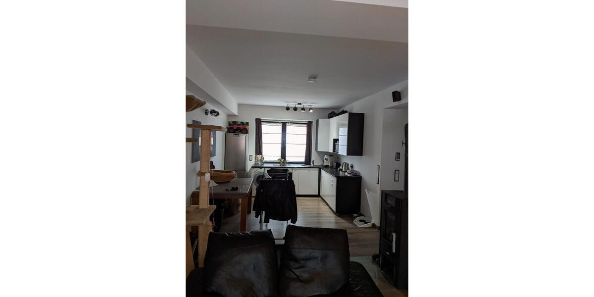 Erdgeschoßwohnung Essen Stadtbezirk III - 1 Zimmer, 39 m&sup2;, 416&euro; | Angebot:25960377