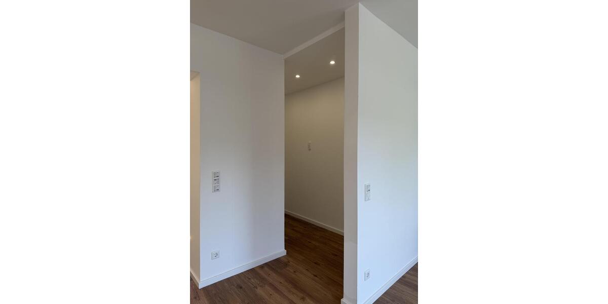 Terrassenwohnung Langenfeld (Rheinland) - 2 Zimmer, 85 m&sup2;, 1.250&euro; | Angebot:26588048