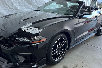 Ford Mustang 38.000 km 28.490 &euro; Düsseldorf 40589