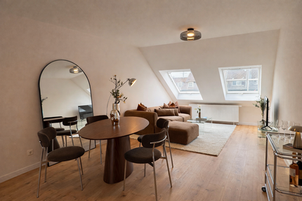 Wohnung Düsseldorf Stadtmitte - 2 Zimmer, 70 m&sup2;, 1.320&euro; | Angebot:25999529