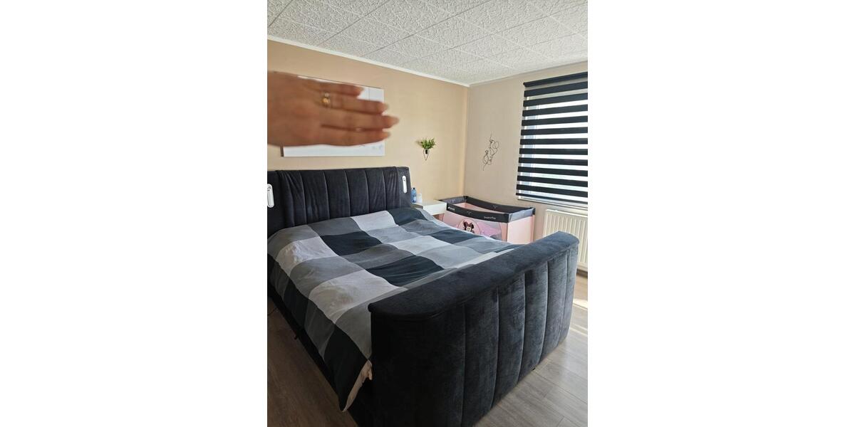 Erdgeschoßwohnung Solingen Central - 3 Zimmer, 73 m&sup2;, 650&euro; | Angebot:26621369