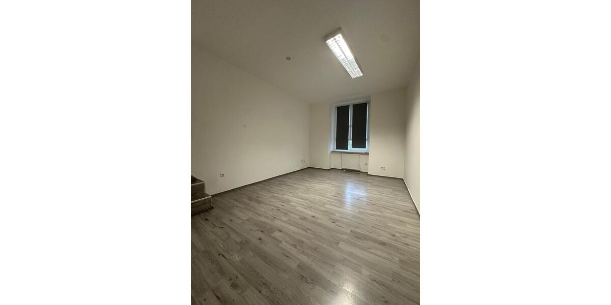 Etagenwohnung Wuppertal Gemarkung Langerfeld - 2 Zimmer, 71 m&sup2;, 510&euro; | Angebot:24691721