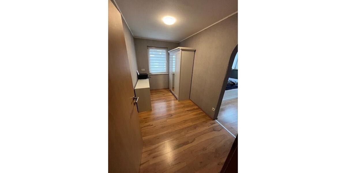 Reihenhaus Hückeswagen - 4 Zimmer, 110 m&sup2;, 350.000&euro; | Angebot:25953336