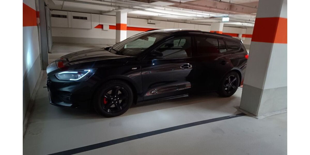 Ford Focus 138.000 km 13.100 &euro; Witten 58454