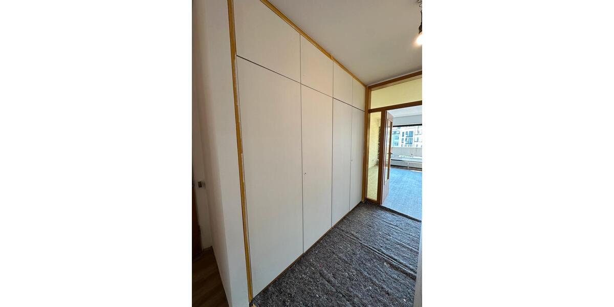 Etagenwohnung Düsseldorf Düsseltal - 2 Zimmer, 68 m&sup2;, 1.400&euro; | Angebot:25957360