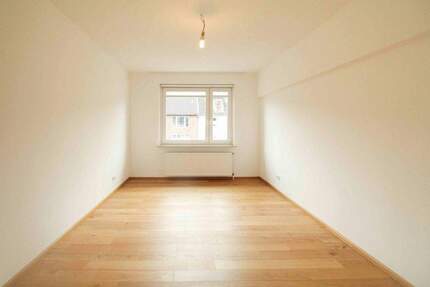 Haus Düsseldorf Bilk - 3 Zimmer, 369.000&euro; | Angebot:25654363