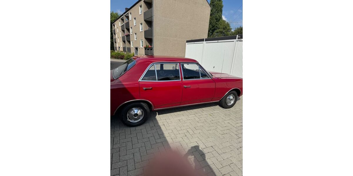 Opel Rekord 96.000 km 11.900 &euro; Hagen 58119