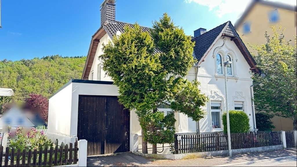 Einfamilienhaus Schalksmühle - 5 Zimmer, 140 m&sup2;, 160.000&euro; | Angebot:26933178