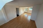 Dachgeschoßwohnung Remscheid - 2.5 Zimmer, 55 m&sup2;, 608&euro; | Angebot:26521339