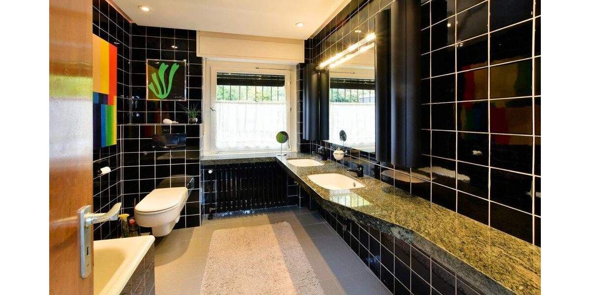 Einfamilienhaus Essen Kupferdreh - 7 Zimmer, 188 m&sup2;, 795.000&euro; | Angebot:25664945