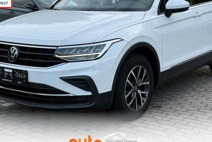 VW Tiguan 56.973 km 24.829 &euro; Hilden 40721