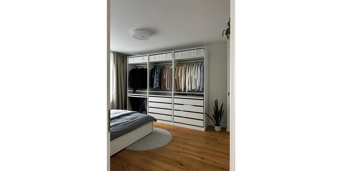 Etagenwohnung Essen Stadtkern - 2 Zimmer, 83 m&sup2;, 960&euro; | Angebot:25261449