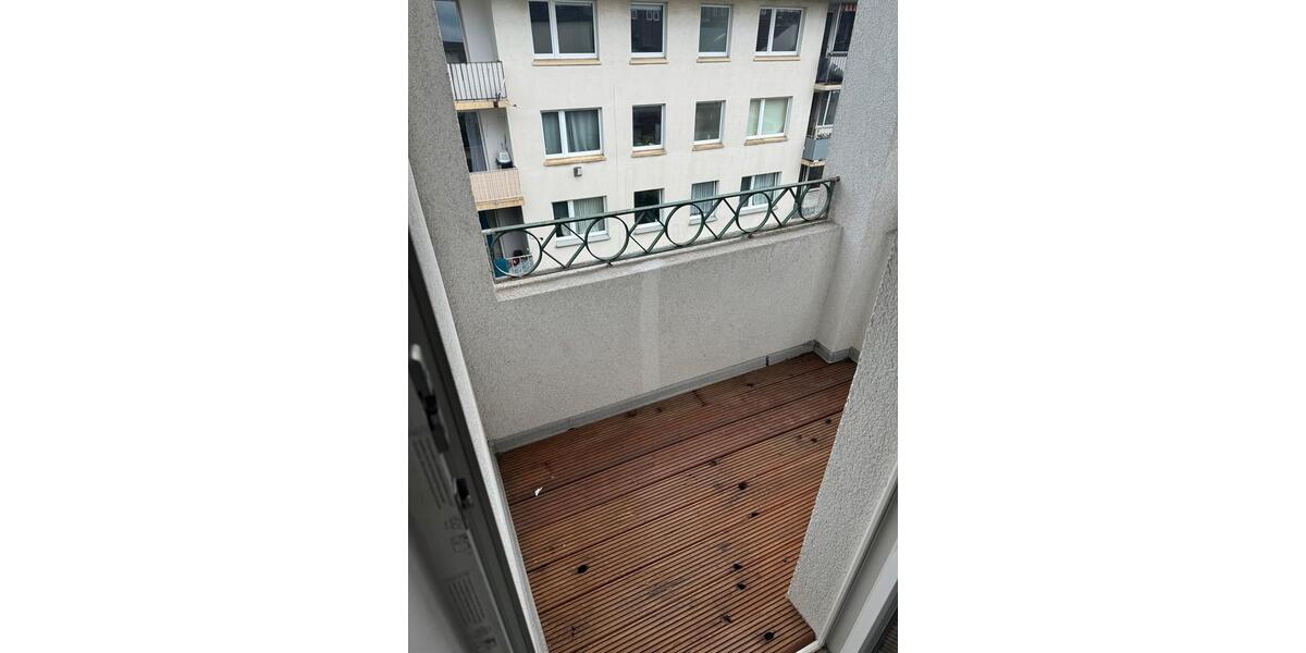 Etagenwohnung Velbert Velbert-Mitte - 2 Zimmer, 95 m&sup2;, 850&euro; | Angebot:26566401
