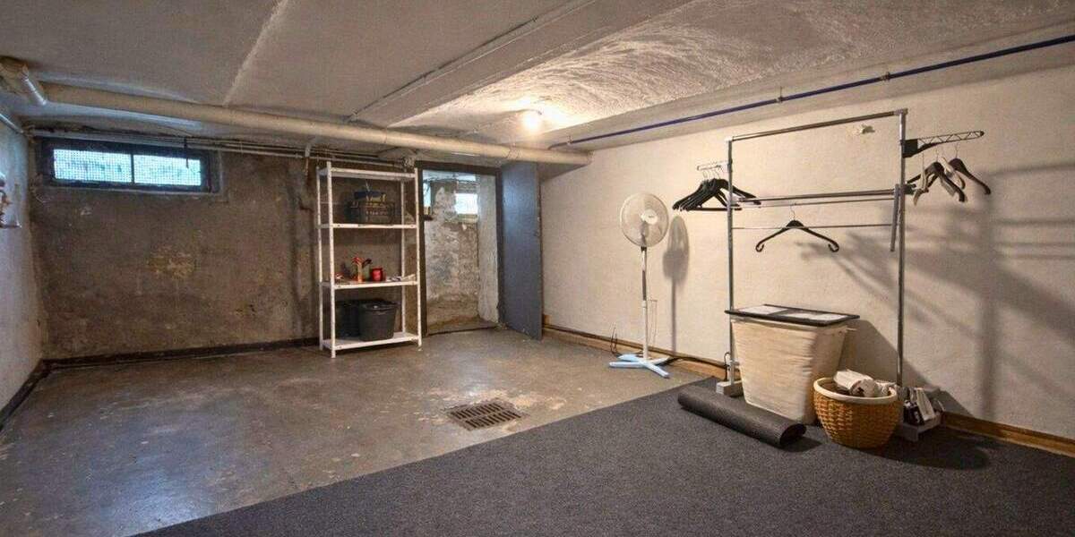 Reihenendhaus Gelsenkirchen Bismarck - 6 Zimmer, 200 m&sup2;, 249.000&euro; | Angebot:25779459